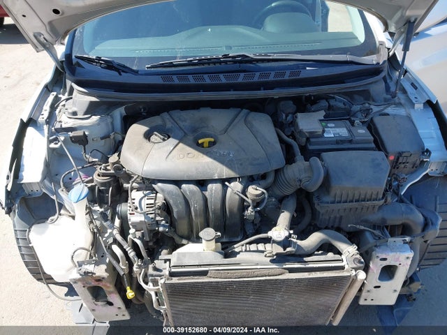 Hyundai ELANTRA SE 2015 5NPDH4AE8FH646202 Image 10