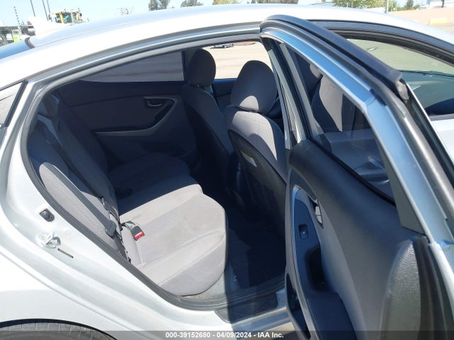 Hyundai ELANTRA SE 2015 5NPDH4AE8FH646202 Image 8