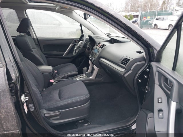 Subaru Forester 2.5i Premium 2015 JF2SJADC1FH491464 Image 5