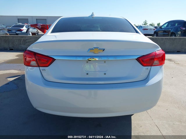 Chevrolet IMPALA 1LT 2018 1G1105S30JU110851 Image 15