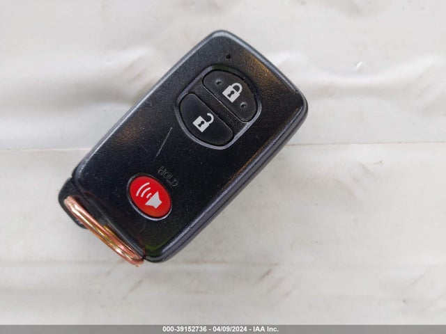 Toyota Prius V Three 2014 JTDZN3EU1EJ006865 Image 11