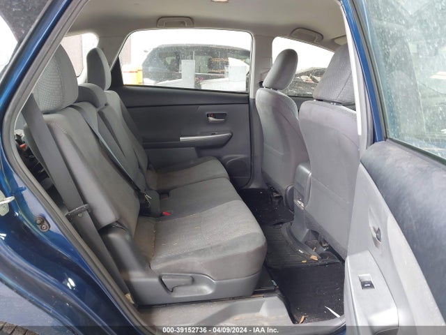 Toyota Prius V Three 2014 JTDZN3EU1EJ006865 Image 8