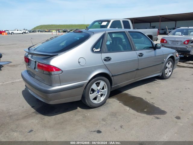 2002 SAAB 9-3 YS3DF58K122016503 Photo 3