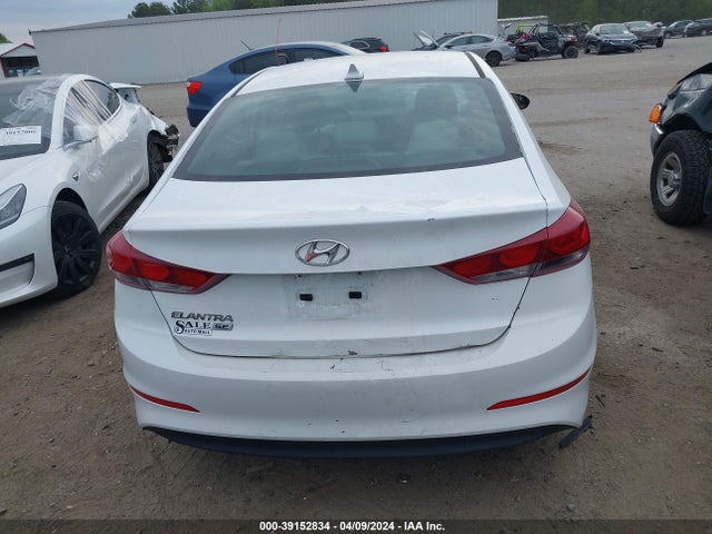 Hyundai ELANTRA SE 2017 5NPD74LF9HH194921 Image 16