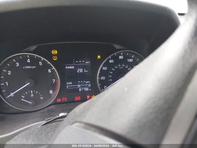 Hyundai ELANTRA SE 2017 5NPD74LF9HH194921 Image 7