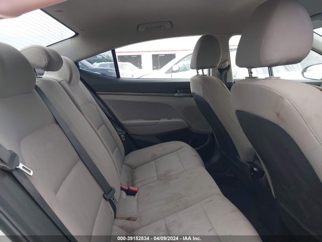 Hyundai ELANTRA SE 2017 5NPD74LF9HH194921 Image 8
