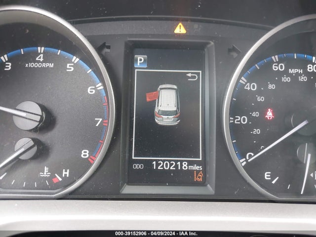 Toyota RAV4 LE 2017 JTMZFREV9HJ125230 Image 16