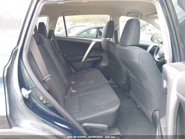 Toyota RAV4 LE 2017 JTMZFREV9HJ125230 Image 8