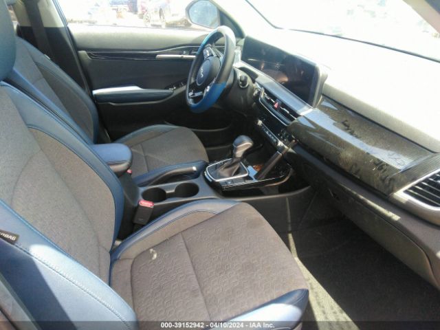 KNDEU2AA4R7490282 KIA SELTOS S