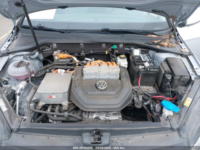 WVWKP7AU4GW904116 Volkswagen E-golf Se