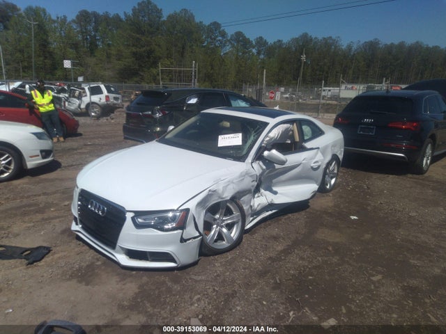 WAUM2AFR1GA008519 Audi A5 2.0t Premium