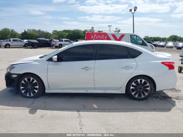 Nissan SENTRA SR 2018 3N1AB7APXJY205600 Image 15