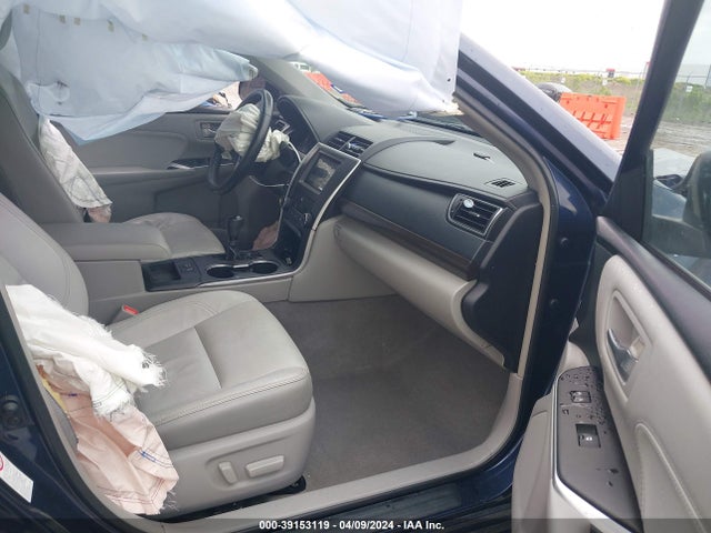 Toyota CAMRY XLE 2016 4T4BF1FK7GR551035 Image 5
