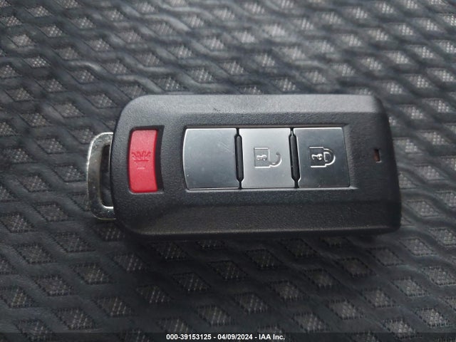 Mitsubishi Outlander Le 2018 JA4AD3A32JZ030191 Image 11