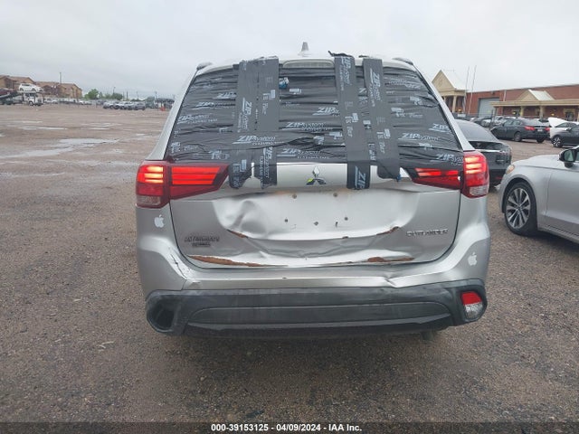 Mitsubishi Outlander Le 2018 JA4AD3A32JZ030191 Image 16