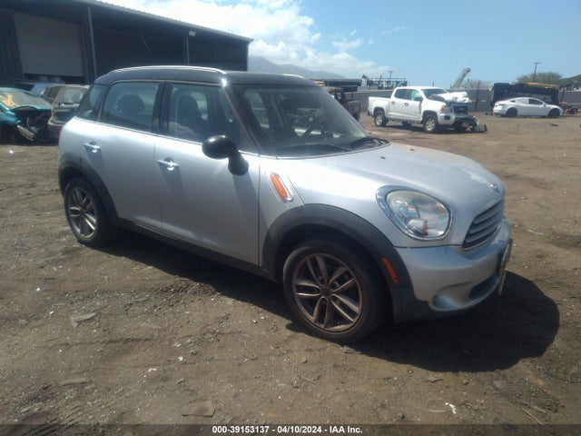 2011 MINI COOPER COUNTRYMAN WMWZB3C59BWM00176 Photo 0