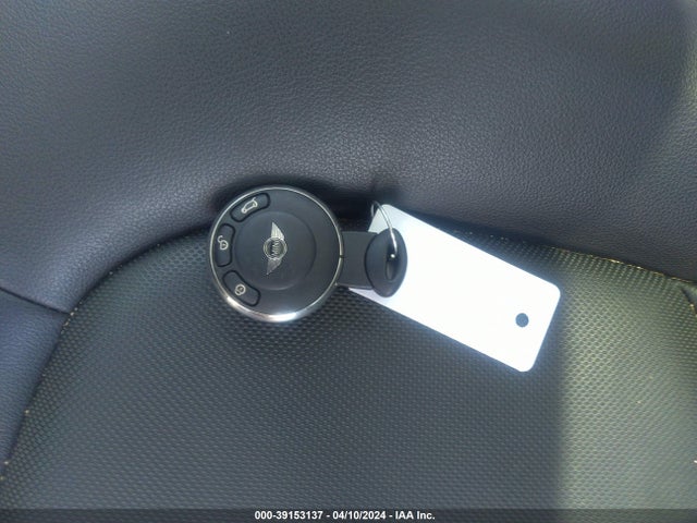 2011 MINI COOPER COUNTRYMAN WMWZB3C59BWM00176 Photo 10