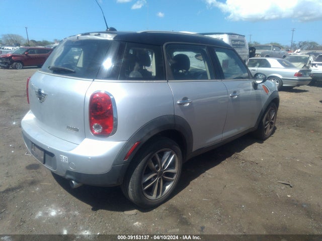 2011 MINI COOPER COUNTRYMAN WMWZB3C59BWM00176 Photo 3