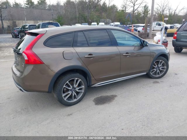 YV440MWK7J2057316 Volvo V60 Cross Country T5