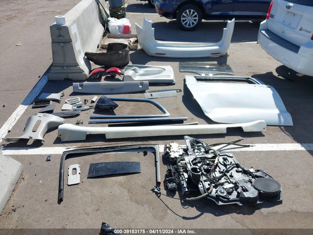 2C4RC1DG8MR543684 Chrysler Voyager Lxi