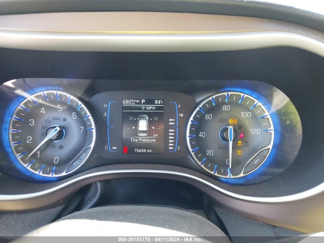 2C4RC1DG8MR543684 Chrysler Voyager Lxi
