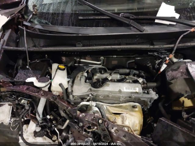 2T3RFREV9JW794783 Toyota Rav4 Xle