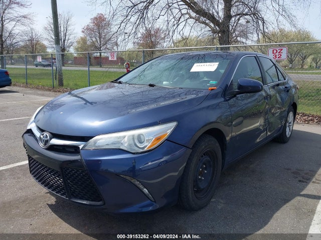 Toyota CAMRY LE 2016 4T4BF1FK2GR552108 Image 2