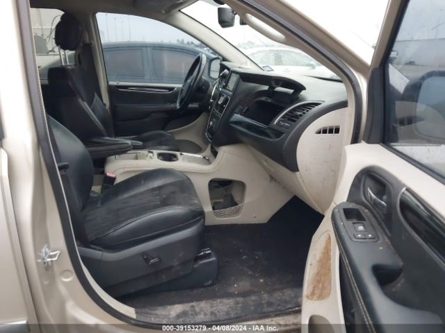 2C4RC1JG2GR159294 Chrysler Town & Country Limited