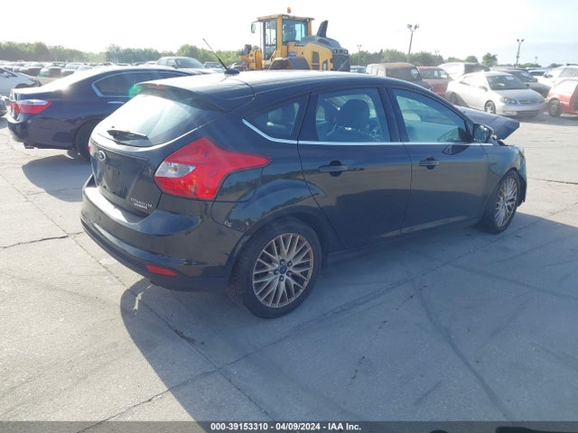 Ford Focus Titanium 2014 1FADP3N29EL205000 Image 4