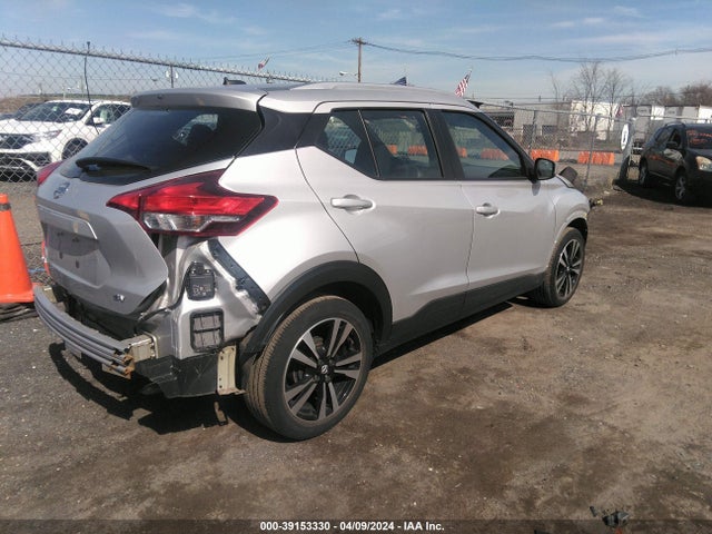 Nissan KICKS SV 2018 3N1CP5CU0JL544672 Image 4