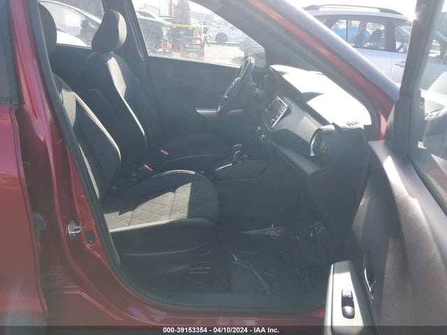 Nissan KICKS SV 2019 3N1CP5CU2KL541239 Image 5