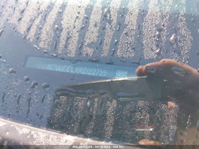1GTUUEELXRZ122735 GMC Sierra 1500 4wd  Short Box At4