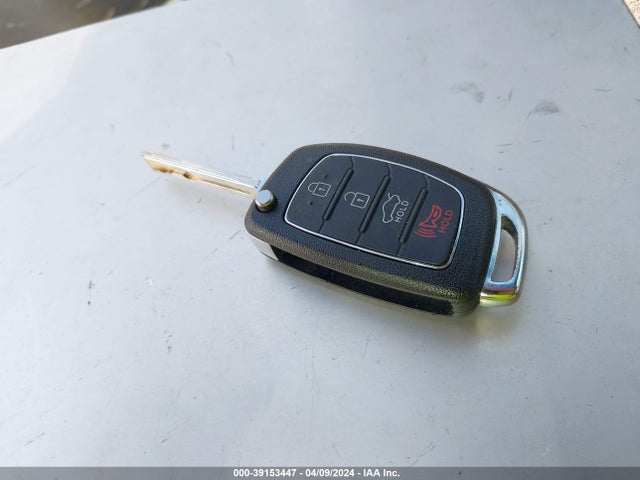 Hyundai SONATA SE 2016 5NPE24AF6GH332354 Image 11