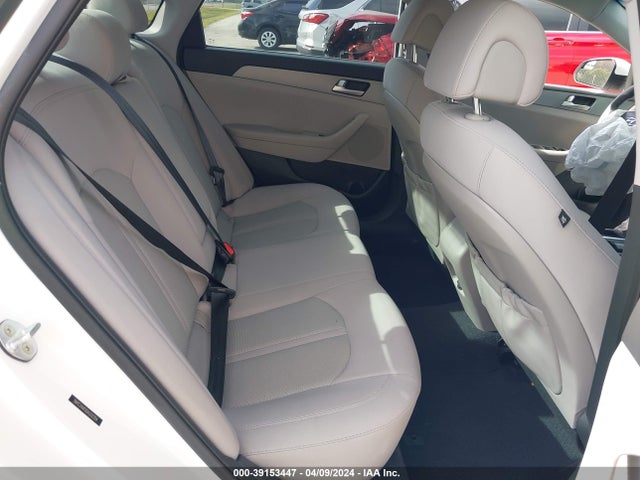 Hyundai SONATA SE 2016 5NPE24AF6GH332354 Image 8