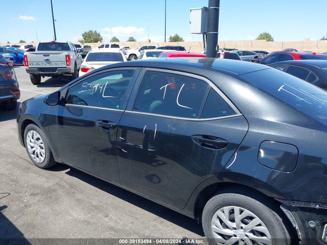 Toyota COROLLA LE 2017 5YFBURHE4HP714474 Image 15