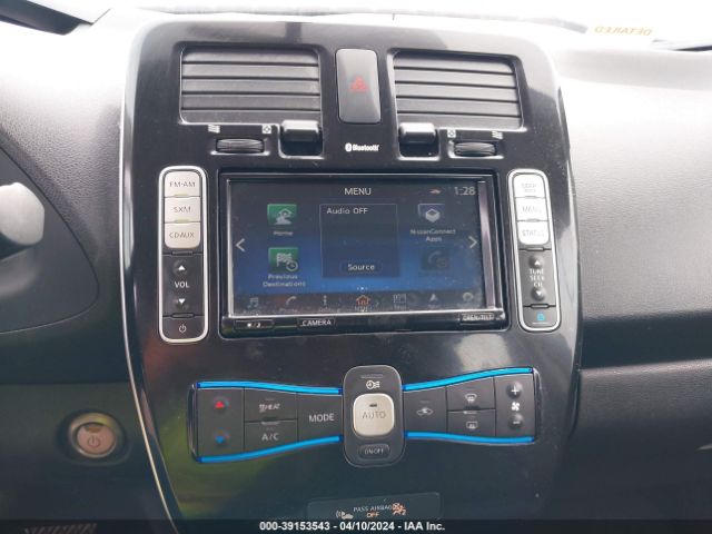 1N4BZ0CPXHC303536 Nissan LEAF SV
