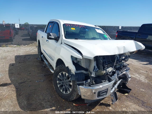 2019 1N6AA1E65KN527944 main image