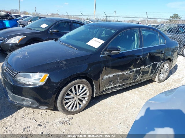 3VWL07AJ5EM211922 Volkswagen Jetta 1.8t Sel