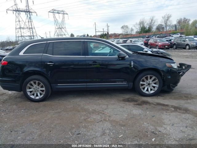2LMHJ5NK4JBL01877 Lincoln Mkt Livery
