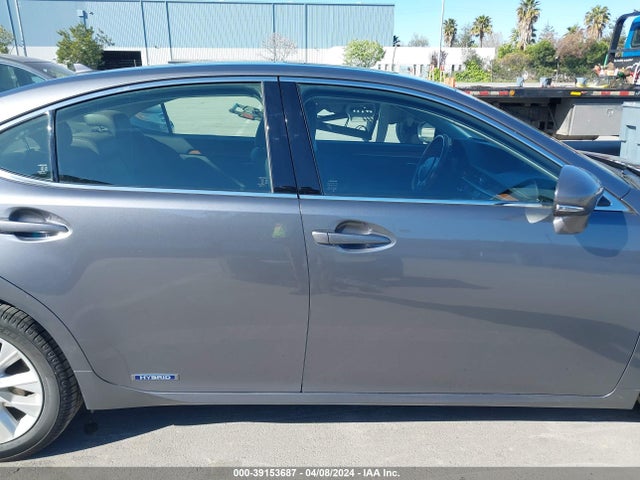 Lexus ES 300H 2014 JTHBW1GG2E2047055 Image 14