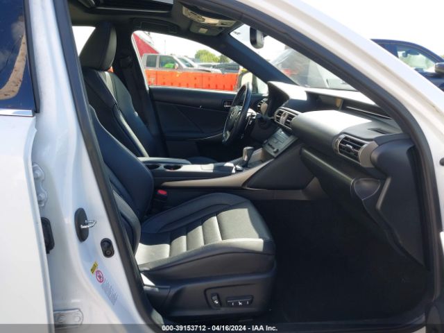 JTHBA1D23G5033030 Lexus IS 200T