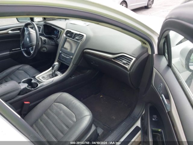 1FA6P0HD0E5365887 Ford FUSION SE