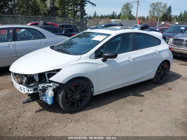 Chevrolet Cruze Lt Auto 2018 3G1BE6SMXJS647232 Image 2