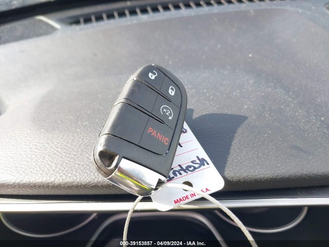 3C4NJDBB0KT654303 Jeep Compass Latitude 4x4