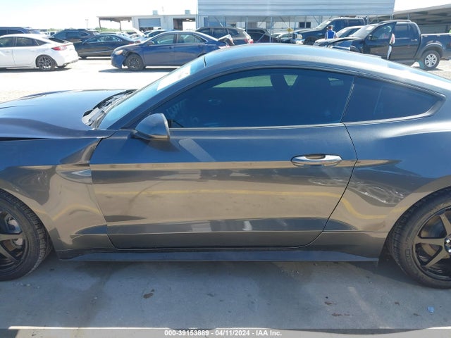 Ford Mustang Ecoboost Fastback 2020 1FA6P8TH4L5150289 Image 15