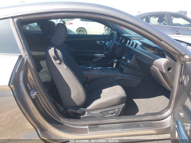 Ford Mustang Ecoboost Fastback 2020 1FA6P8TH4L5150289 Image 5