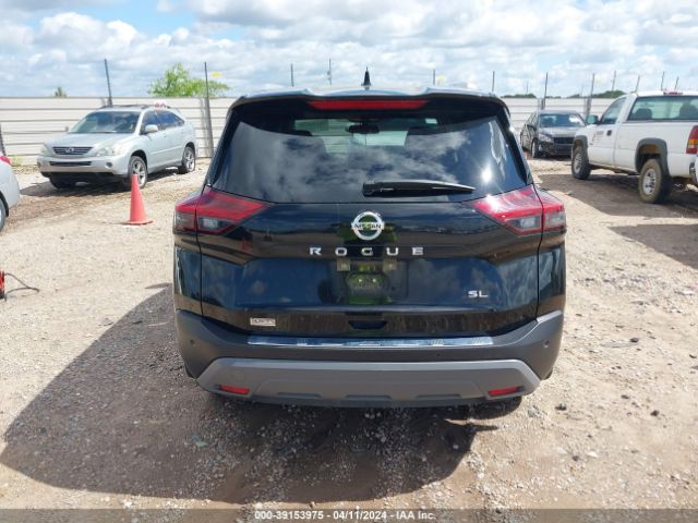 JN8AT3CA2MW027158 Nissan Rogue Sl Fwd