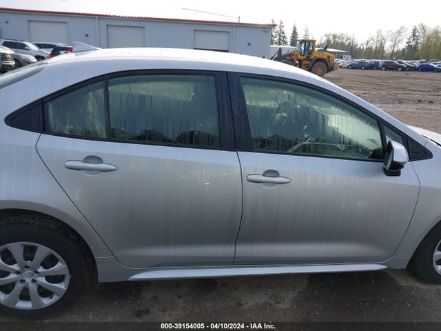 Toyota COROLLA LE 2022 JTDEPMAE9NJ220824 Image 13