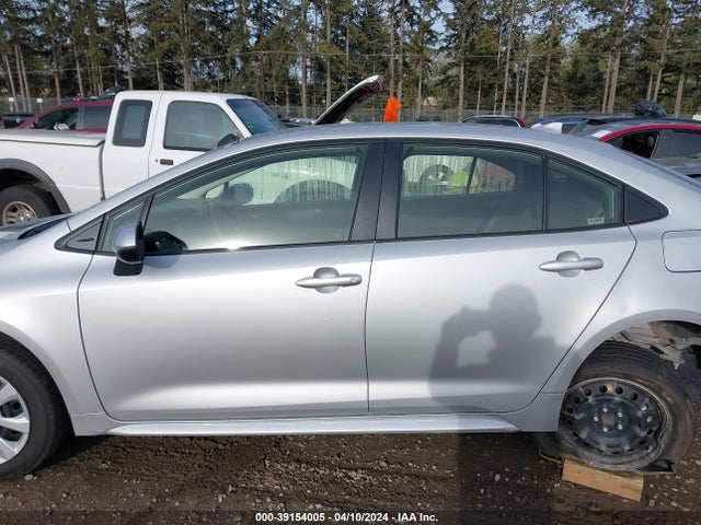 Toyota COROLLA LE 2022 JTDEPMAE9NJ220824 Image 14