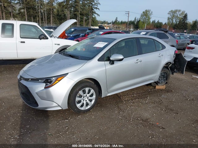 Toyota COROLLA LE 2022 JTDEPMAE9NJ220824 Image 2